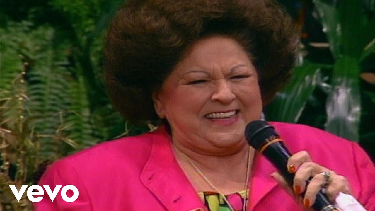 Bill & Gloria Gaither - He Pilots My Ship [Live]
