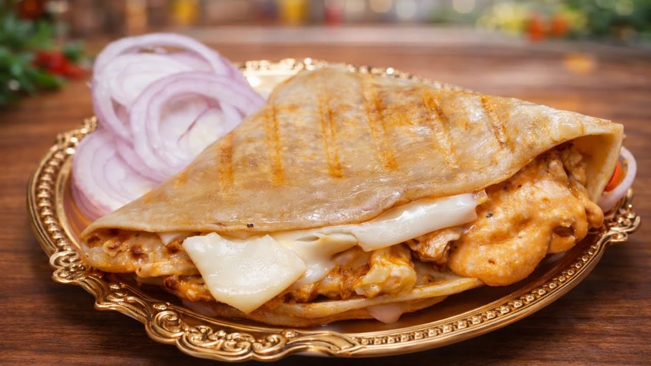 Cheese Chicken Tikka Wrap Recipe | चीज़ चिकन टिक्का रैप | Cheesy Chicken Wrap