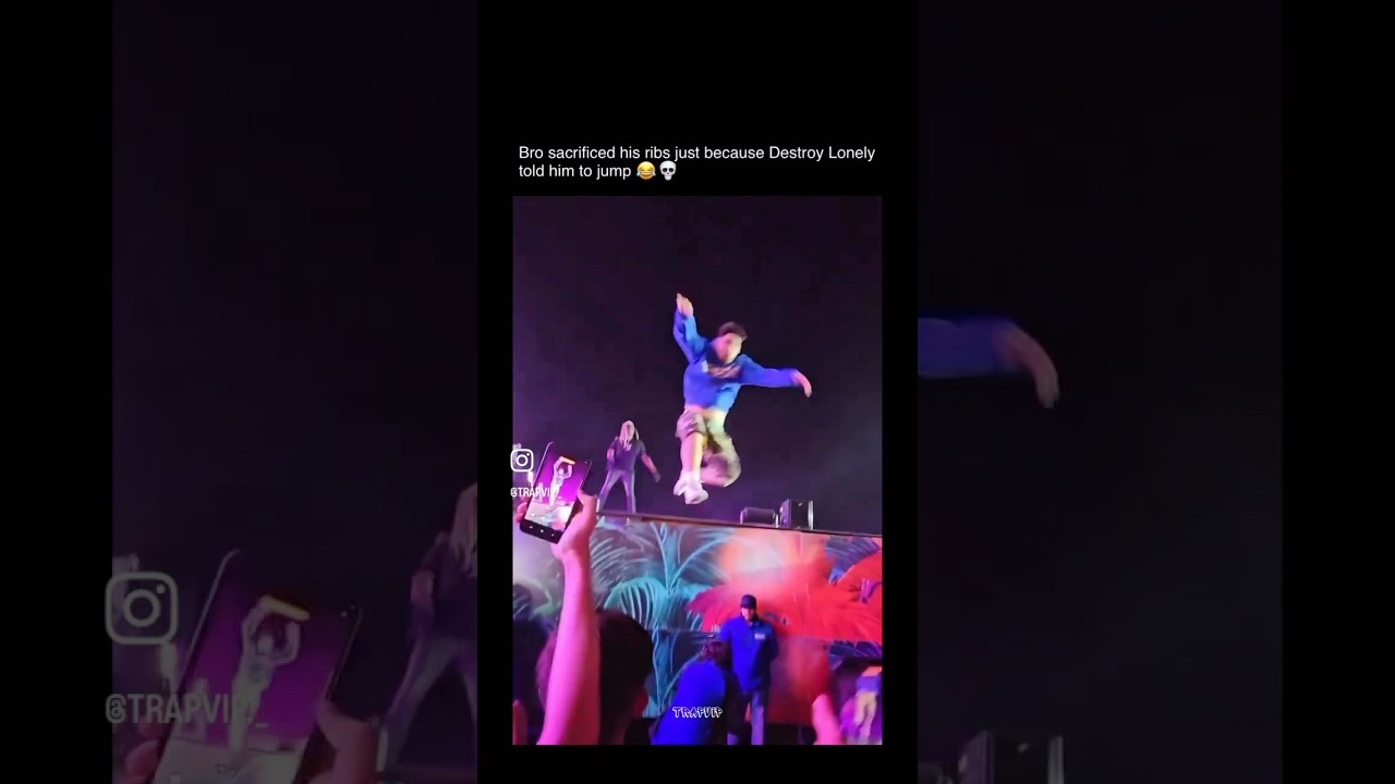 Destroy Lonely Fan Breaks Ribs Trying to Stagedive 😂 #destroylonely #opiumtypebeat