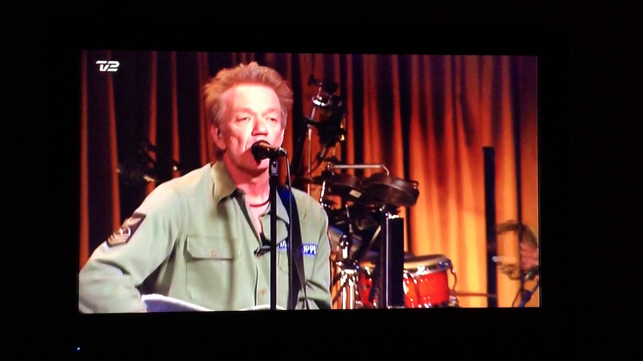 Lars Lilholt synger Outlandisk - dansk: Jeg ber til Gud hver dag/I only ask of God (Toppen af Poppen