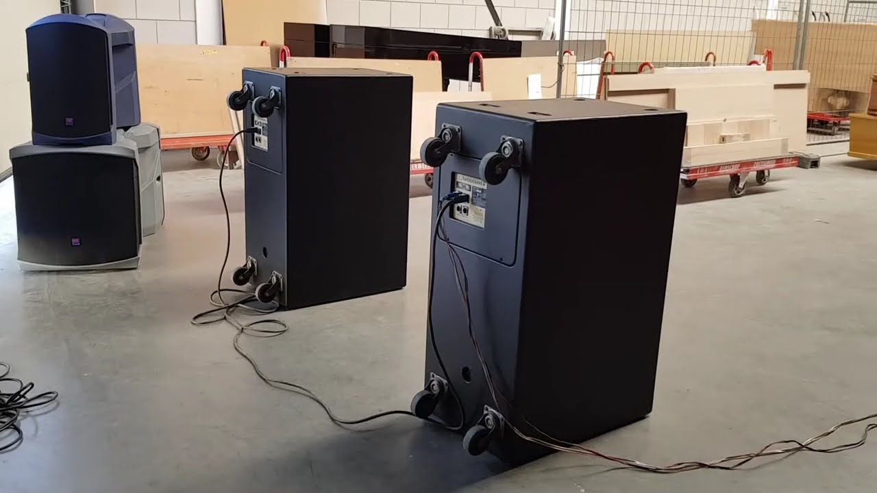 Turbosound TMS-4 With 18'' Horn loaded sub 10" horn loaded mid 1" high driver vintage old school