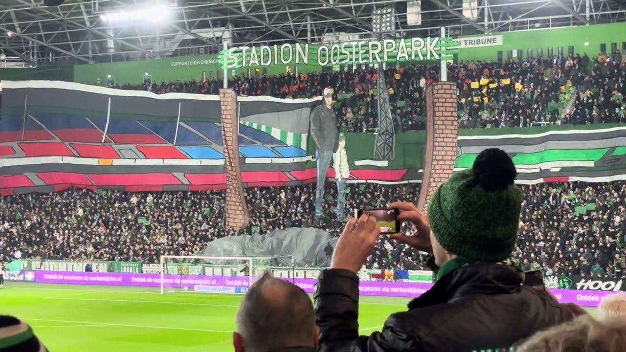 SPANDOEK NOORDTRIBUNE OOSTERPARKSTADION REDEN VOOR NOSTALGISCHE SFEERACTIE