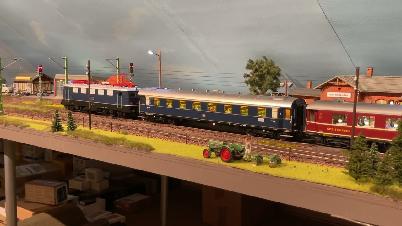 E 41 und V 160 von Lenz