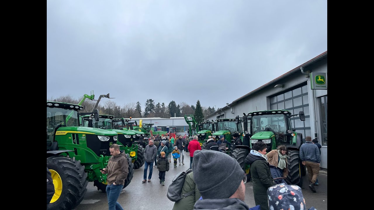Rundgang Hausausstellung'25 Fa.  Karl Heinz Baier Landtechnik