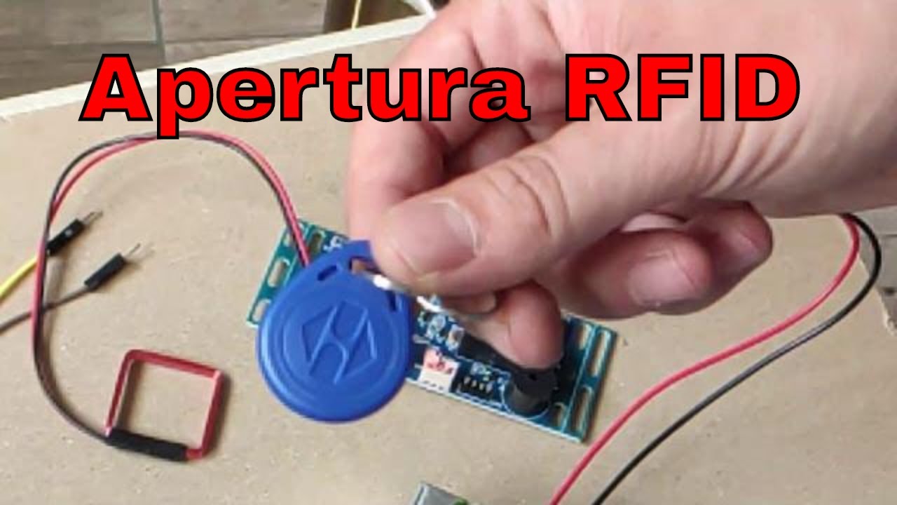 Apertura porta con RFID