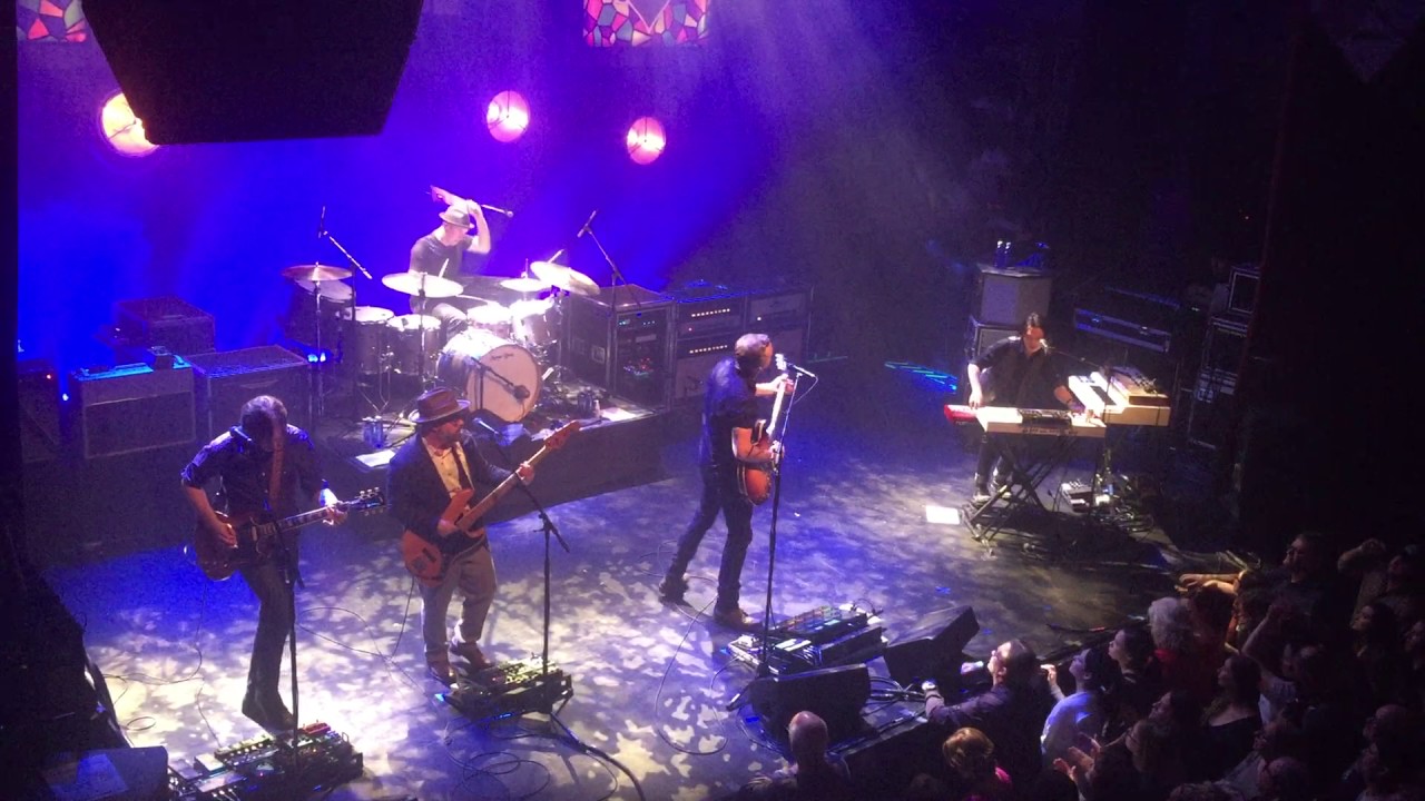 Jason Isbell - Go It Alone (Athens 12.02.16) HD