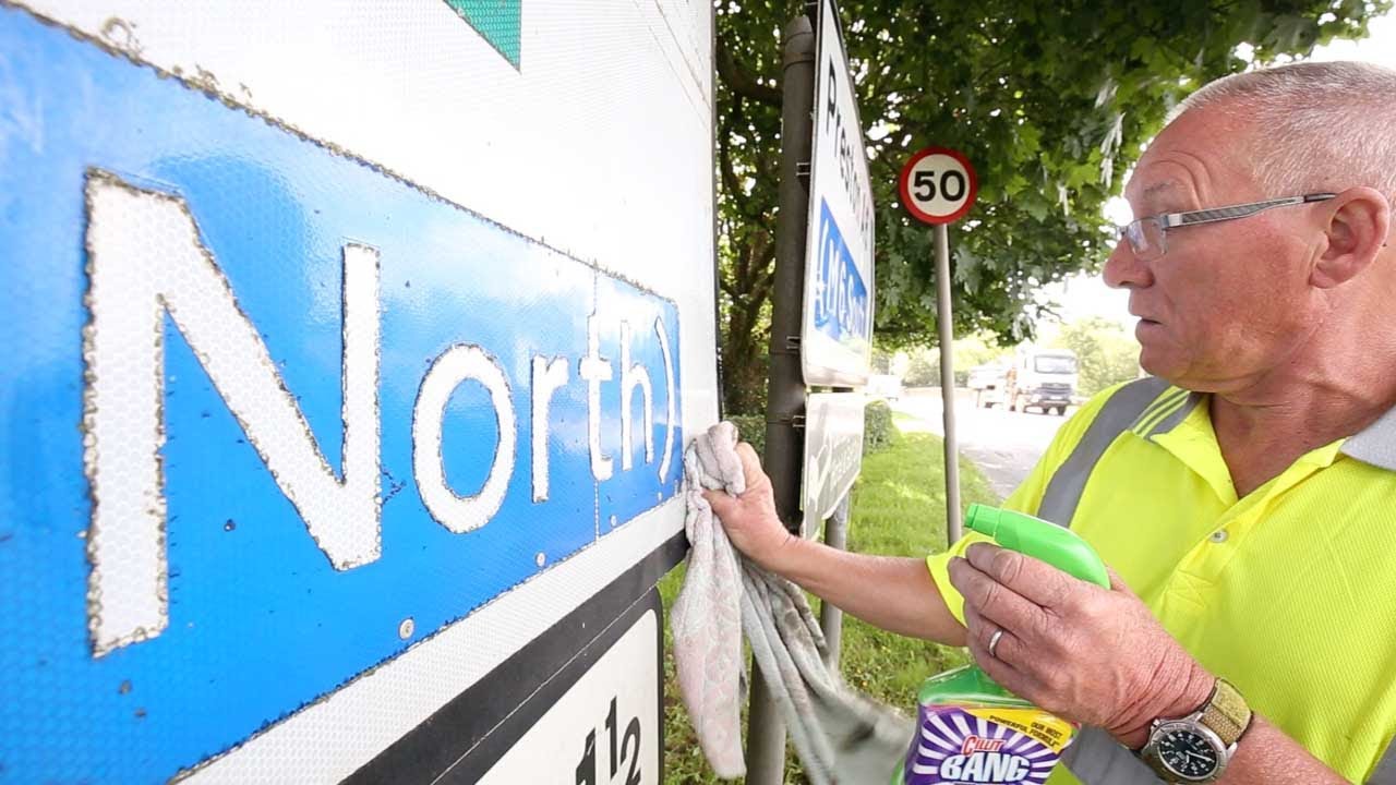 Man Has Passion For Cleaning Britain's Dirty Road Signs