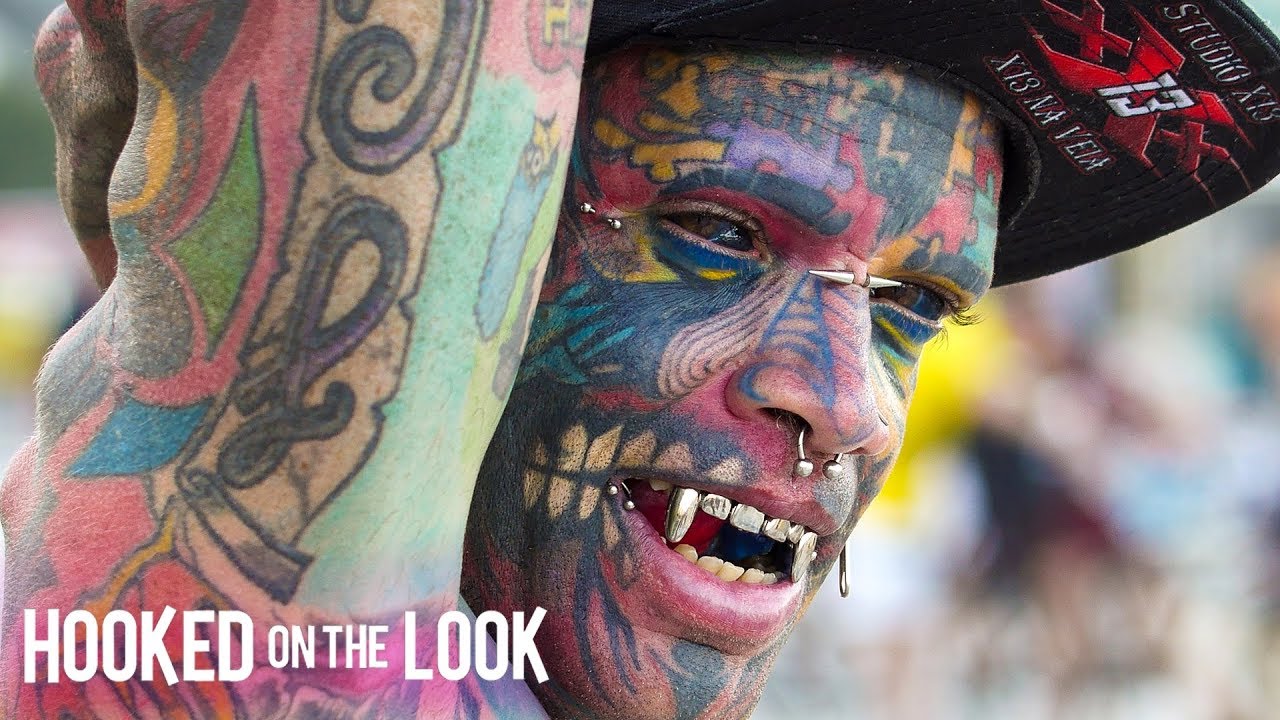 Dad With 1,000 Tattoos Inks Own Eyeballs | HOOKED ON THE LOOK