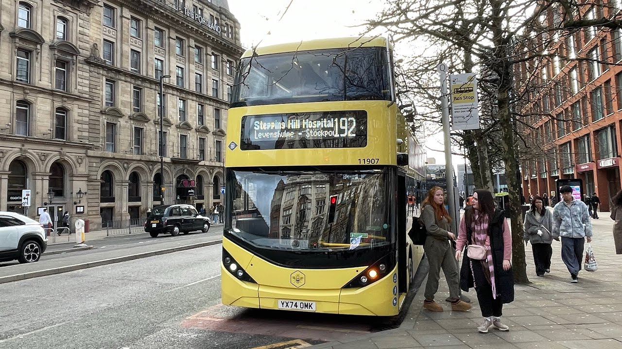 *[BUSY 🐝🐝🐝]* Bee Network Enviro400 City 11907 (YX74 OMK) on the 192