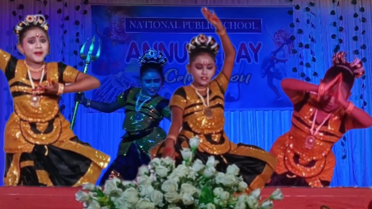 സ്കൂളിൽ നിറഞ്ഞ് ആടിയ ഡാൻസ്....🔥