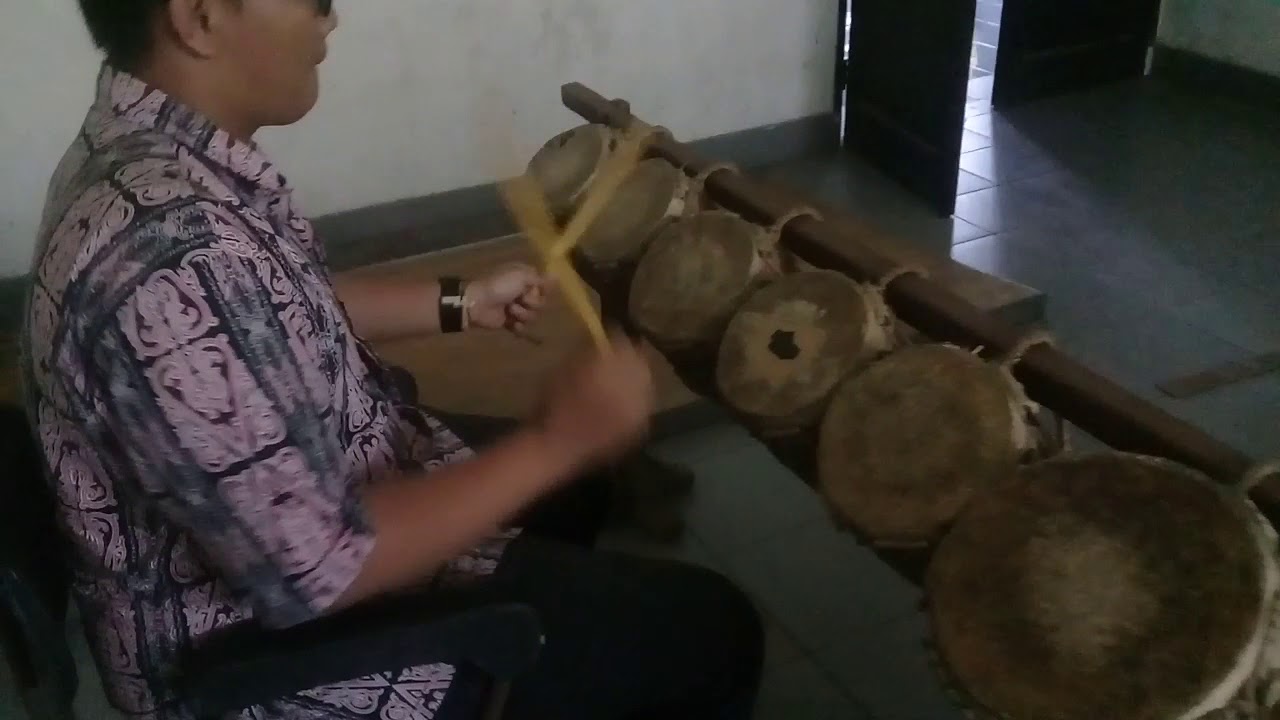 Sibukka pikkiran cover  taganing by Josua Pranata Marganda sinaga & garantung Saad Hutapea