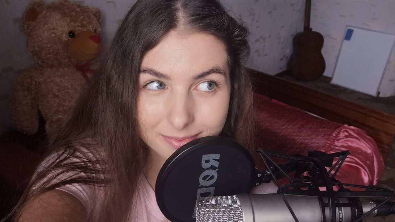 ASMR WHISPERING WITH RUSSIAN ACCENT 💕