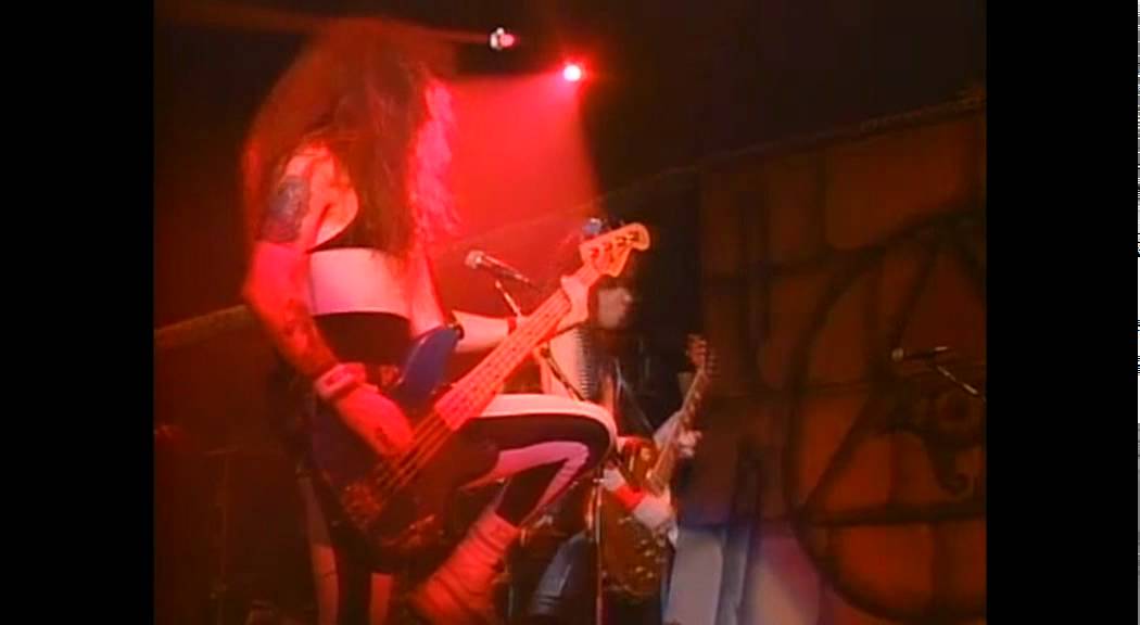 Iron Maiden - Flash Of The Blade (2012 Music Video)