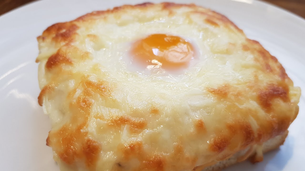 COMO HACER SÁNDWICH DE HUEVO Y BECHAMEL. Estilo Croque-madame.
