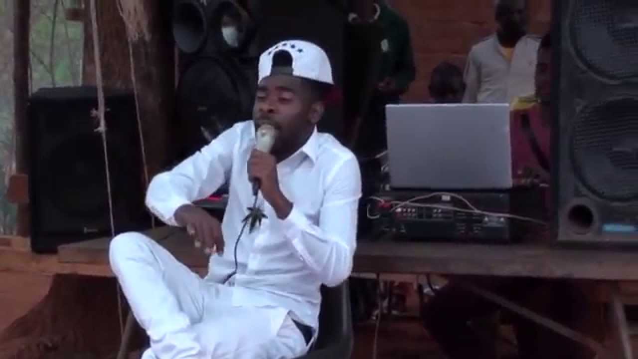 Mizo Phyll live @ Village Gate CarWash Maungani