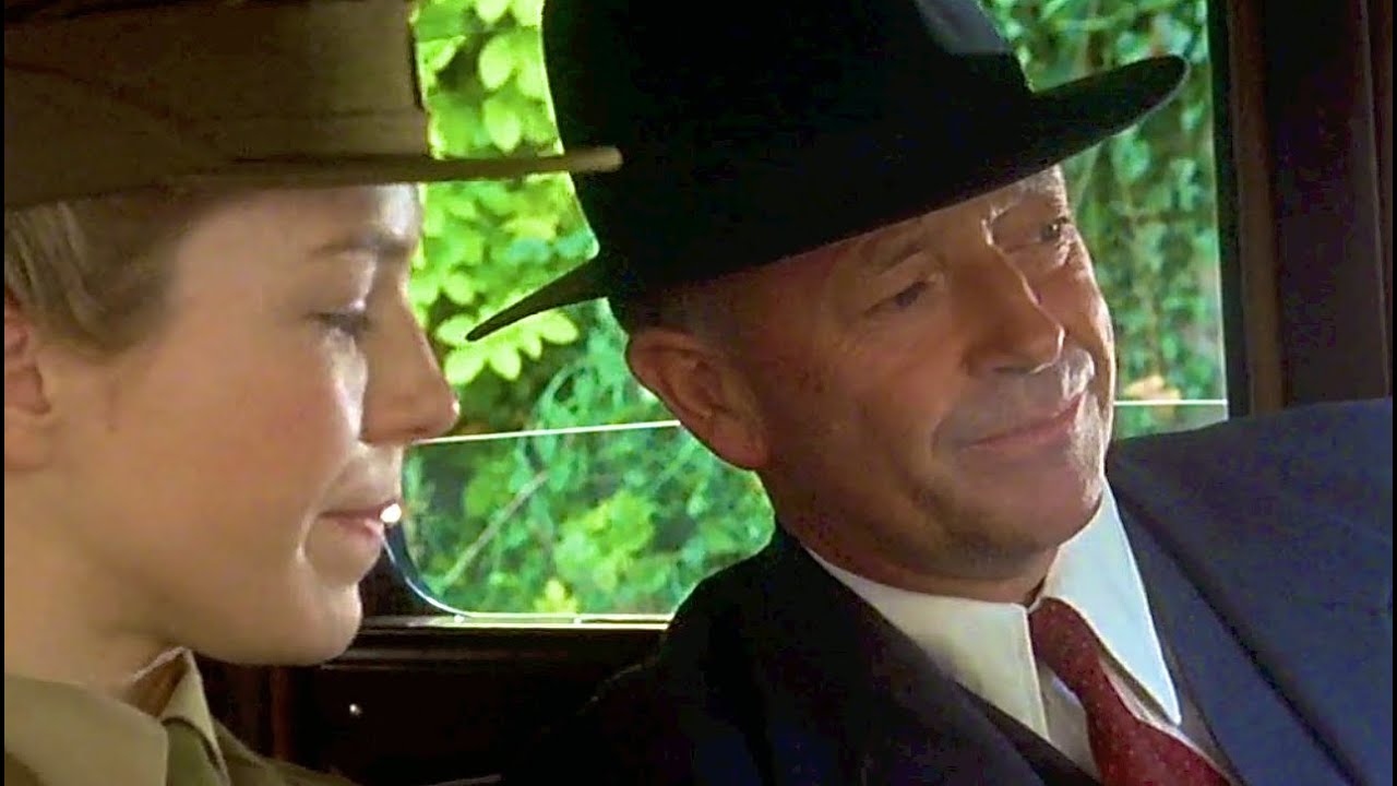 Michael Kitchen ~ (Foyle & Sam) A wink and a smile