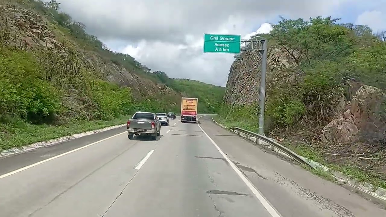 Br 232 subindo a serra das Russas Gravatá 