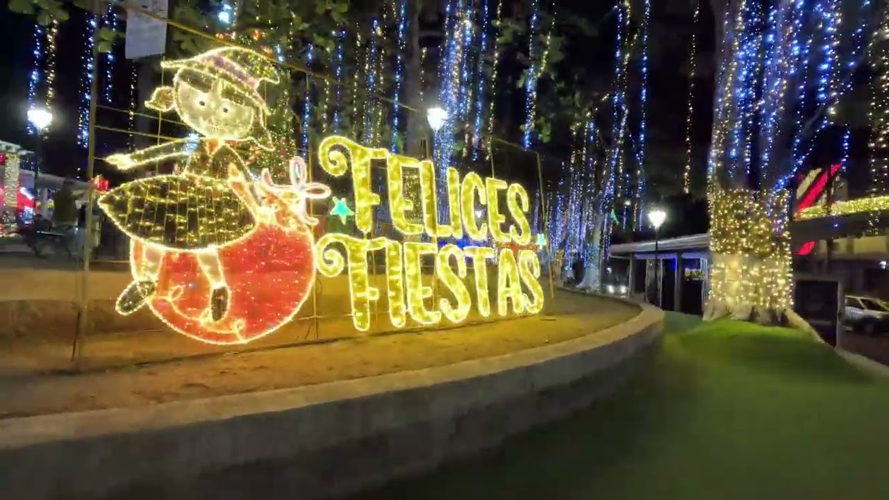 Tour Decoración Navideña de Parque Escazú 2025- 2026
