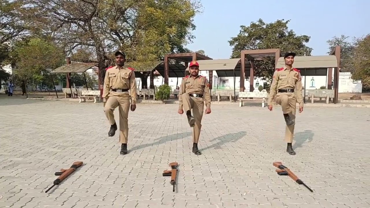 The Perfect Demo of Rifle Drill (by 21MAHBNNCC Wardha