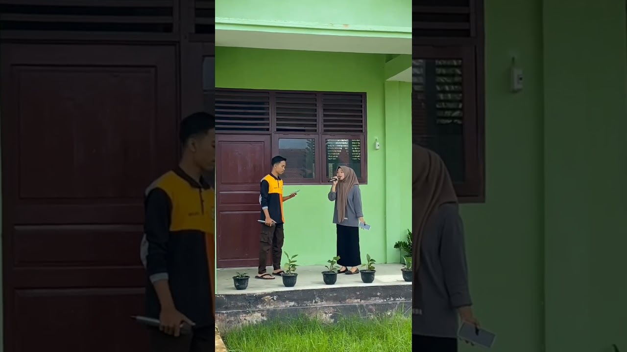 Cakra Khan ft siti Nurhaliza SELURUH CINTA acara sekolah
