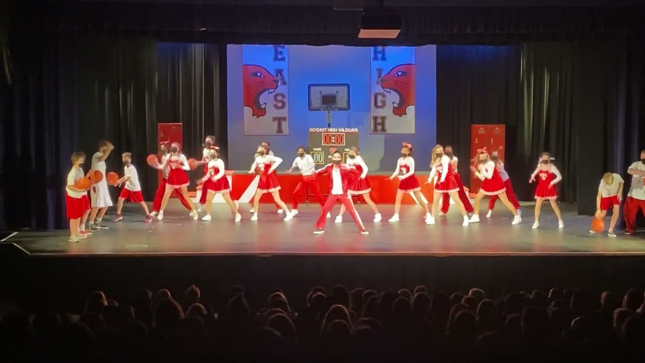 Get Your Head in the Game - High School Musical 2022