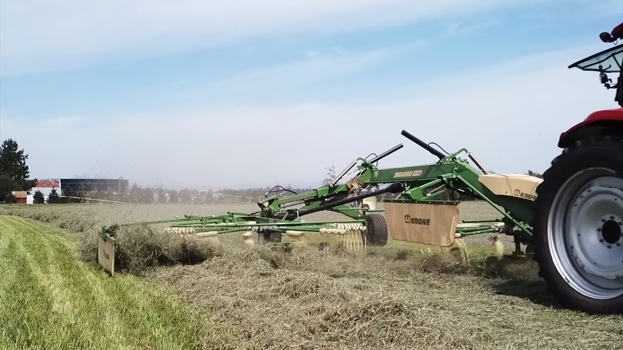 Krone Swadro TS 740 Twin Side Rotary Rake - Farmers Equipment Company