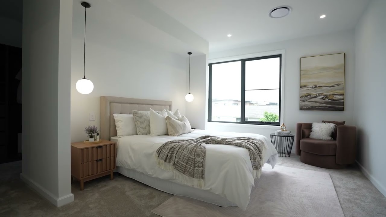 38 Stoneham Circuit, Oran Park