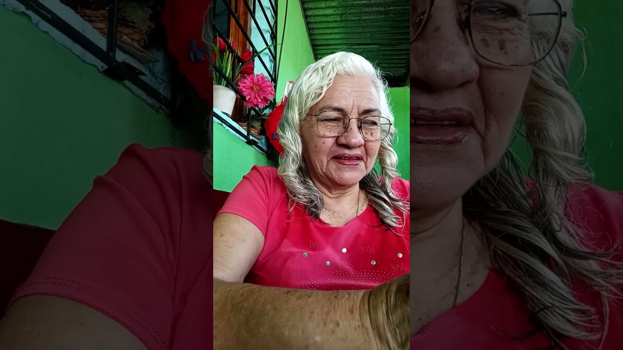 Alabanza que se títula ya vislumbra un día nuevo y gracias por ver mis videos feliz día 