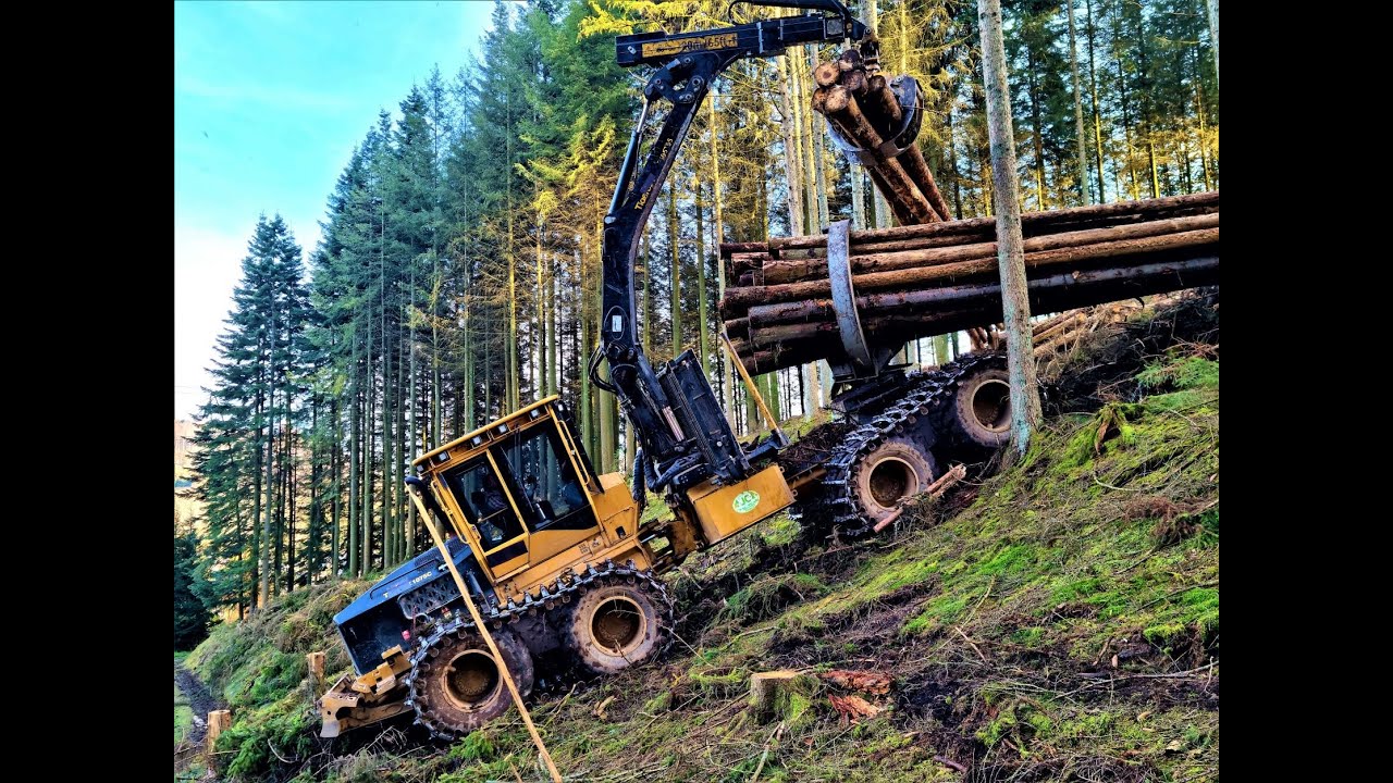 🌲 TCI 1075C • *THE big Canadian* • Rückezug im Hang • Forwarder in Action • Josè Clohse • Part-1🌲