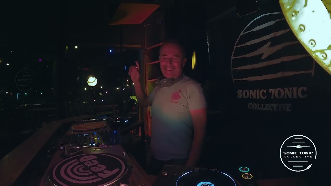 Surfing Djs | Sonic Tonic Collective x ADE 2025 // Beskar Bookings Takeover