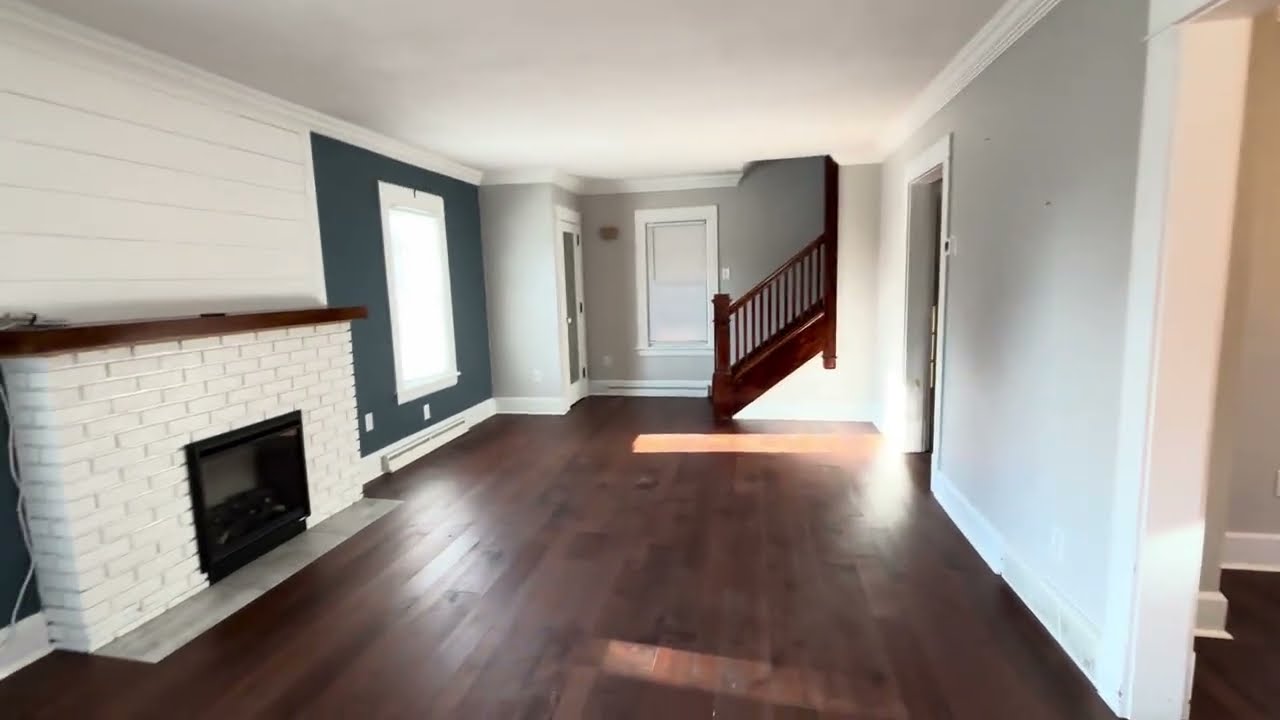 Welcome home to 611 Spring St!