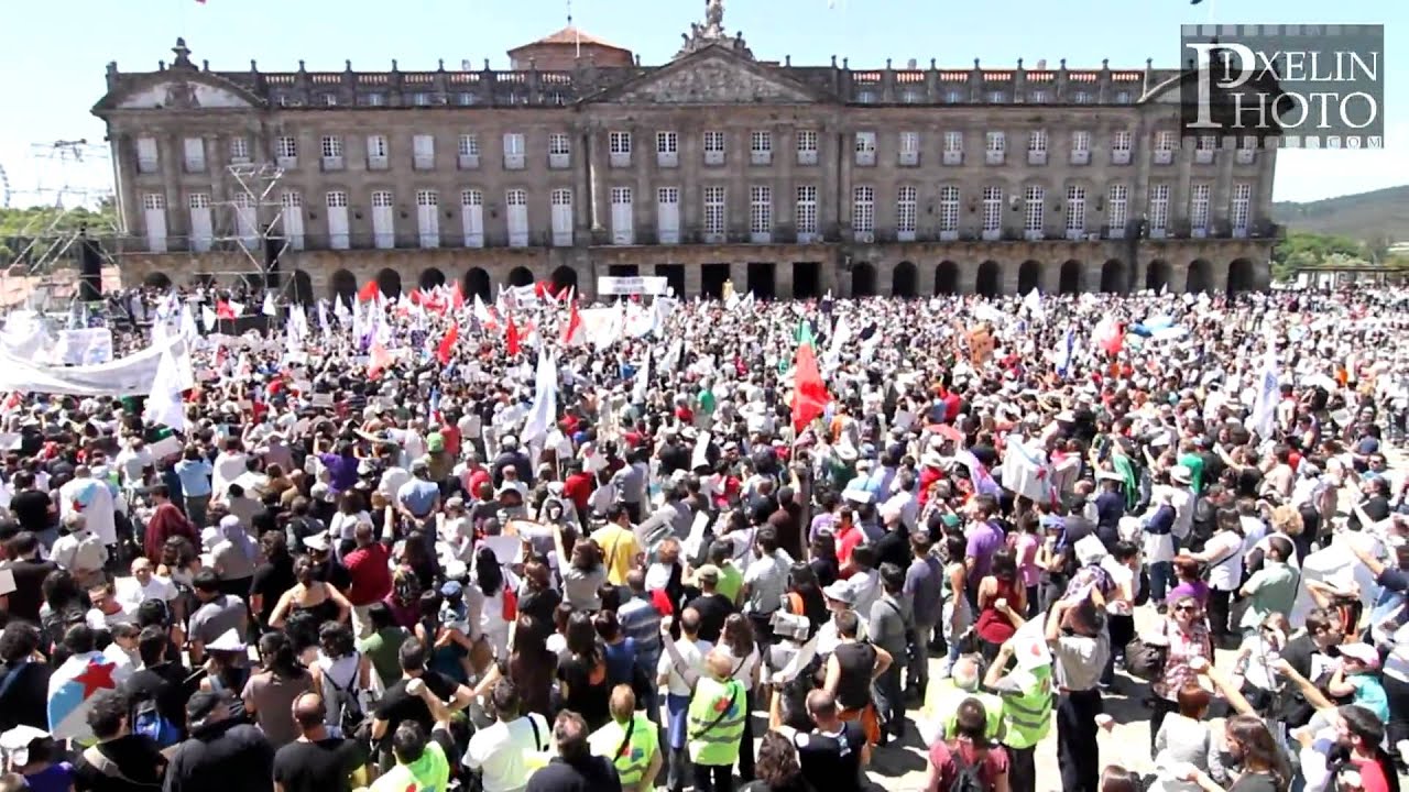 Himno galego 17 maio 2010 Praza do Obradoiro - FULL HD 1080- www.pixelinphoto.com