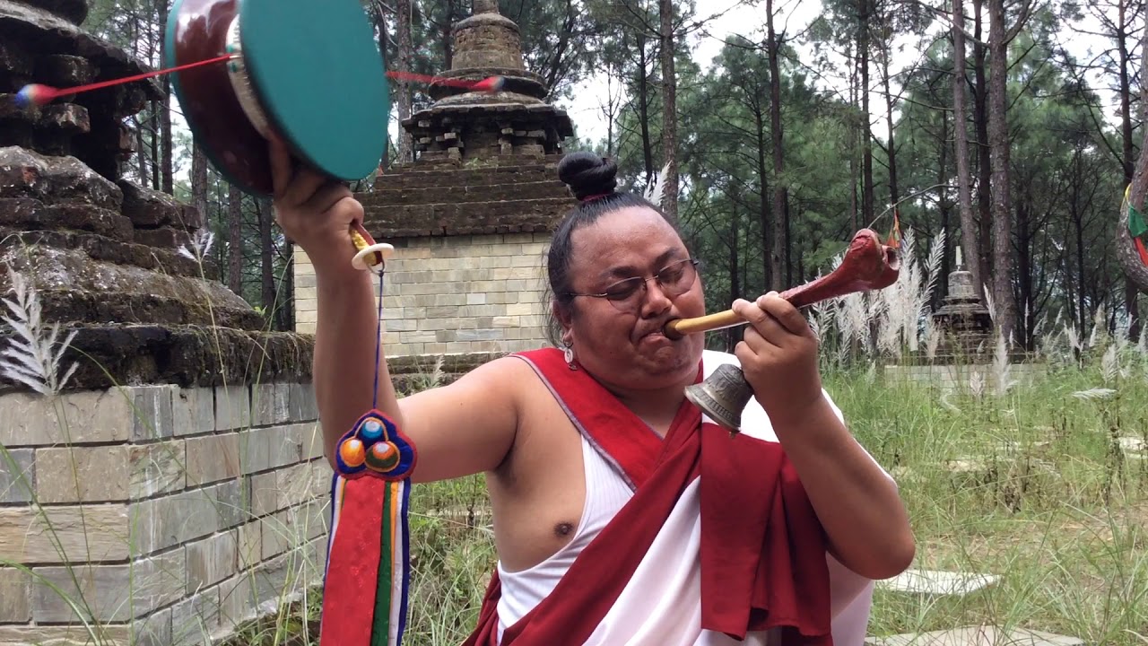 (Dolpo drupchen tulku Gomchen ). Longchen nyingthig chod Khadro gegyang part 1    September 23, 2019