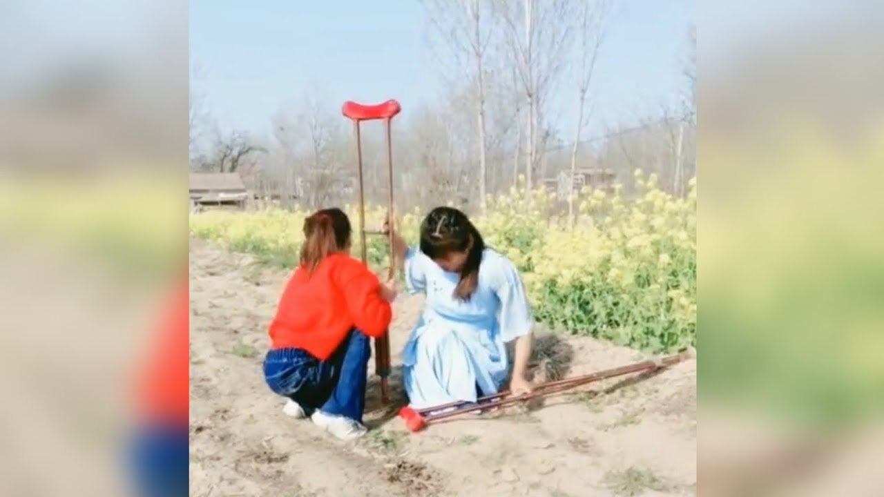 Polio Girl Friends Helping Each Other | Motivational Disability Video