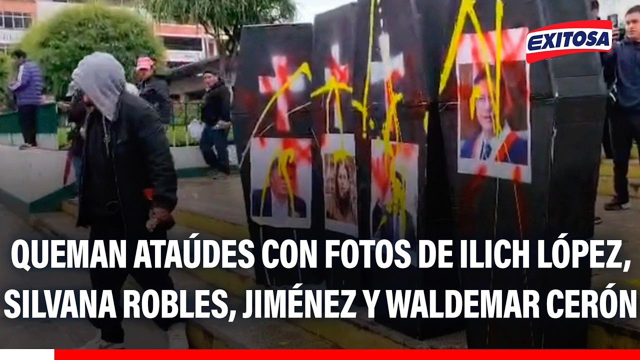🔴🔵 Huancayo: Queman ataúdes con fotos de Ilich López, Silvana Robles, Jiménez y Waldemar Cerón