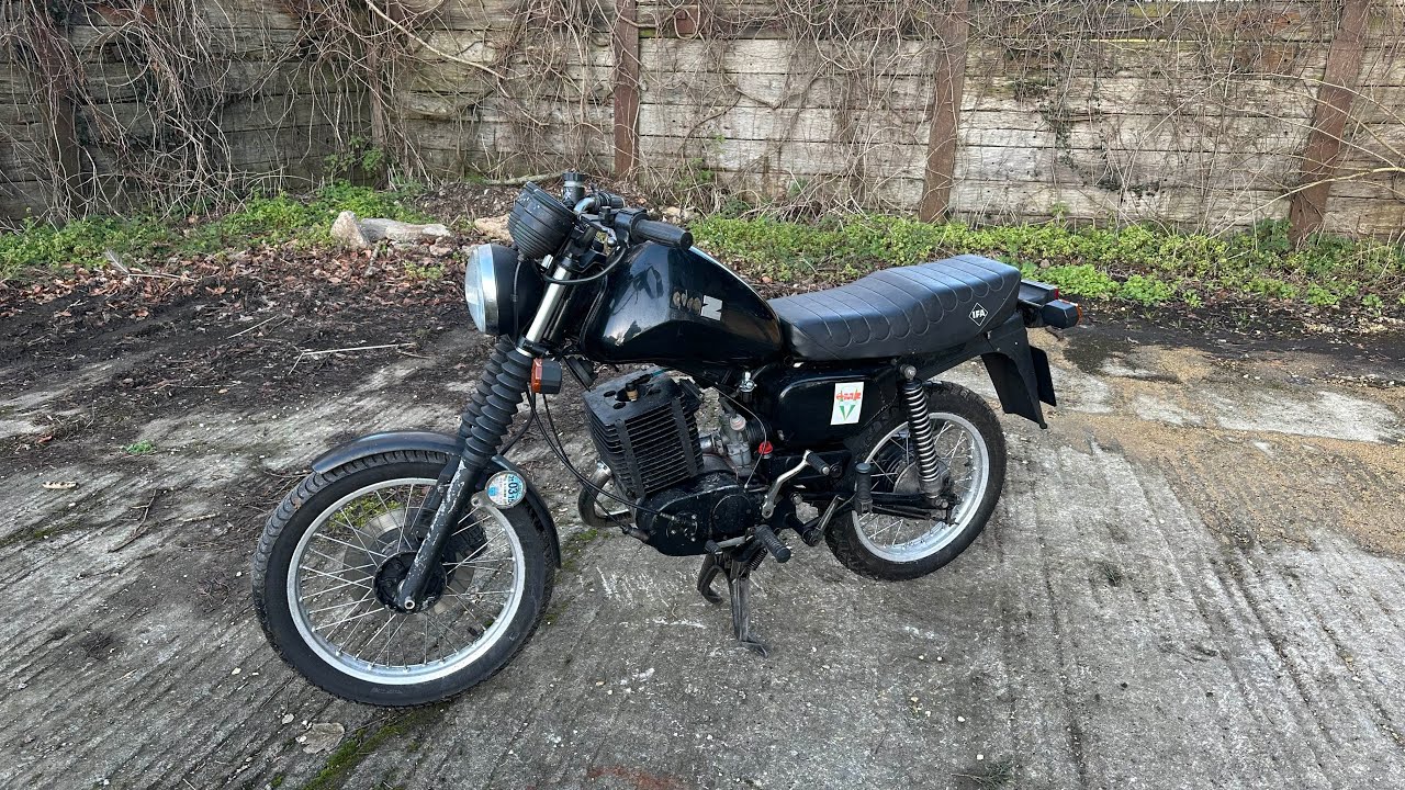 MZ ETZ 251 EXPORT 1990 Ścigacz z DDR-u 