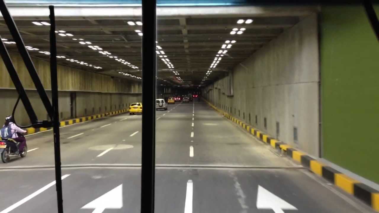Recorrido de la ruta E27 Terminal Menga - Capri.