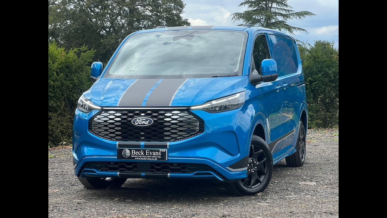 FORD E-Transit Custom 320 65kWh Sport Panel Van 5dr Electric Auto L1 H1 (218 ps)