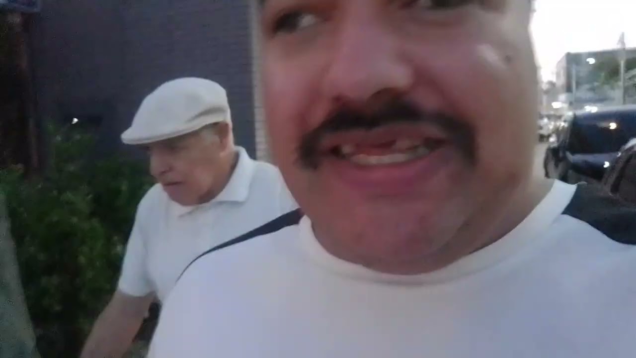 Indo ver a procissão Iemanjá 