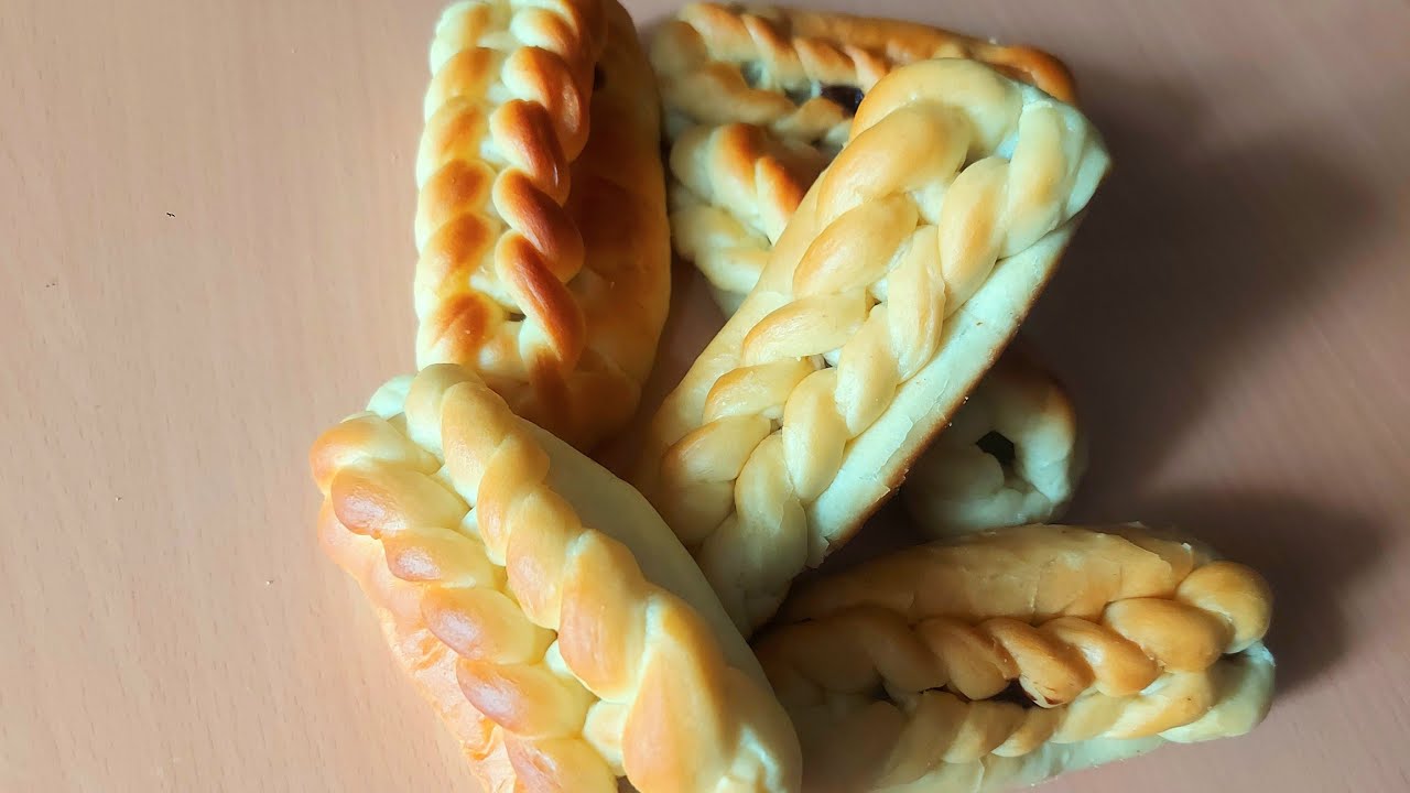Roti isi Pisang Coklat