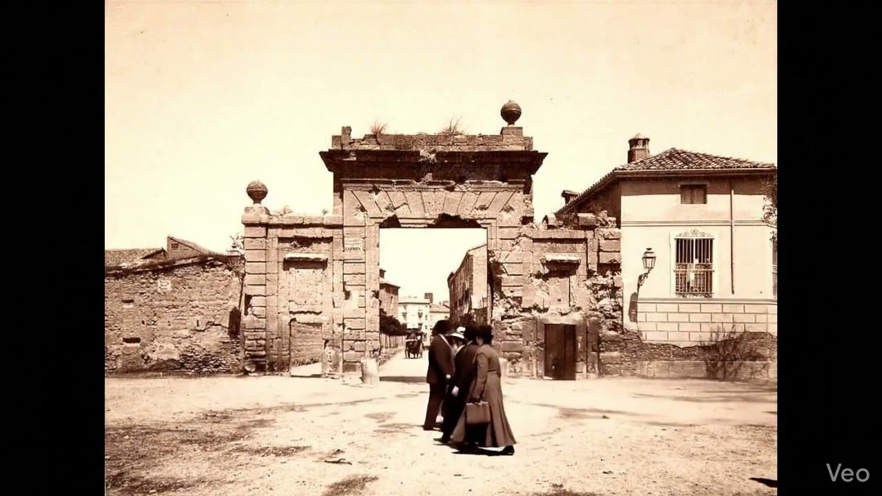 Zaragoza antigua - Viejas fotos revividas #zaragoza #fotosantiguas #infolaso #aragón #spain #ia #ai