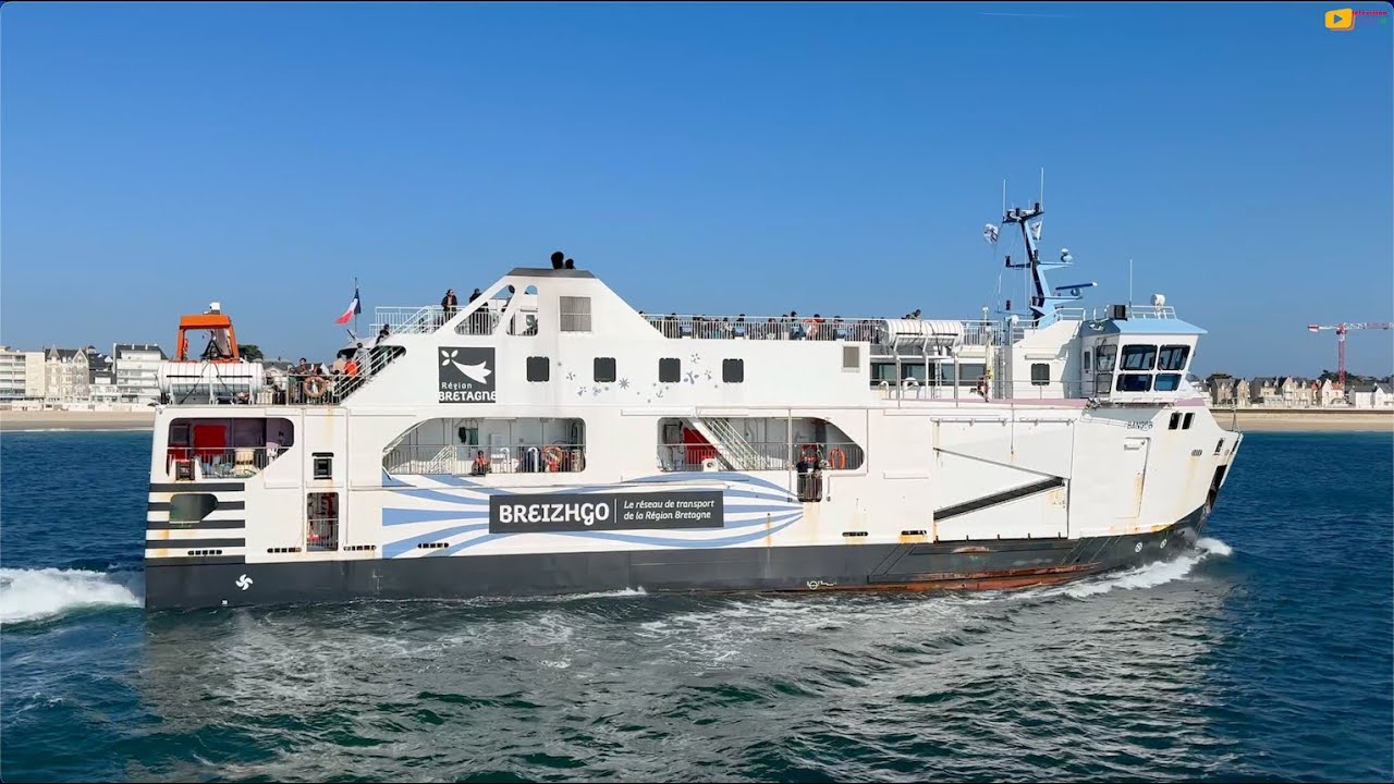 QUIBERON  🇲🇫 |  Port Maria, Ferry, Trawler |  Quiberon 24 TV