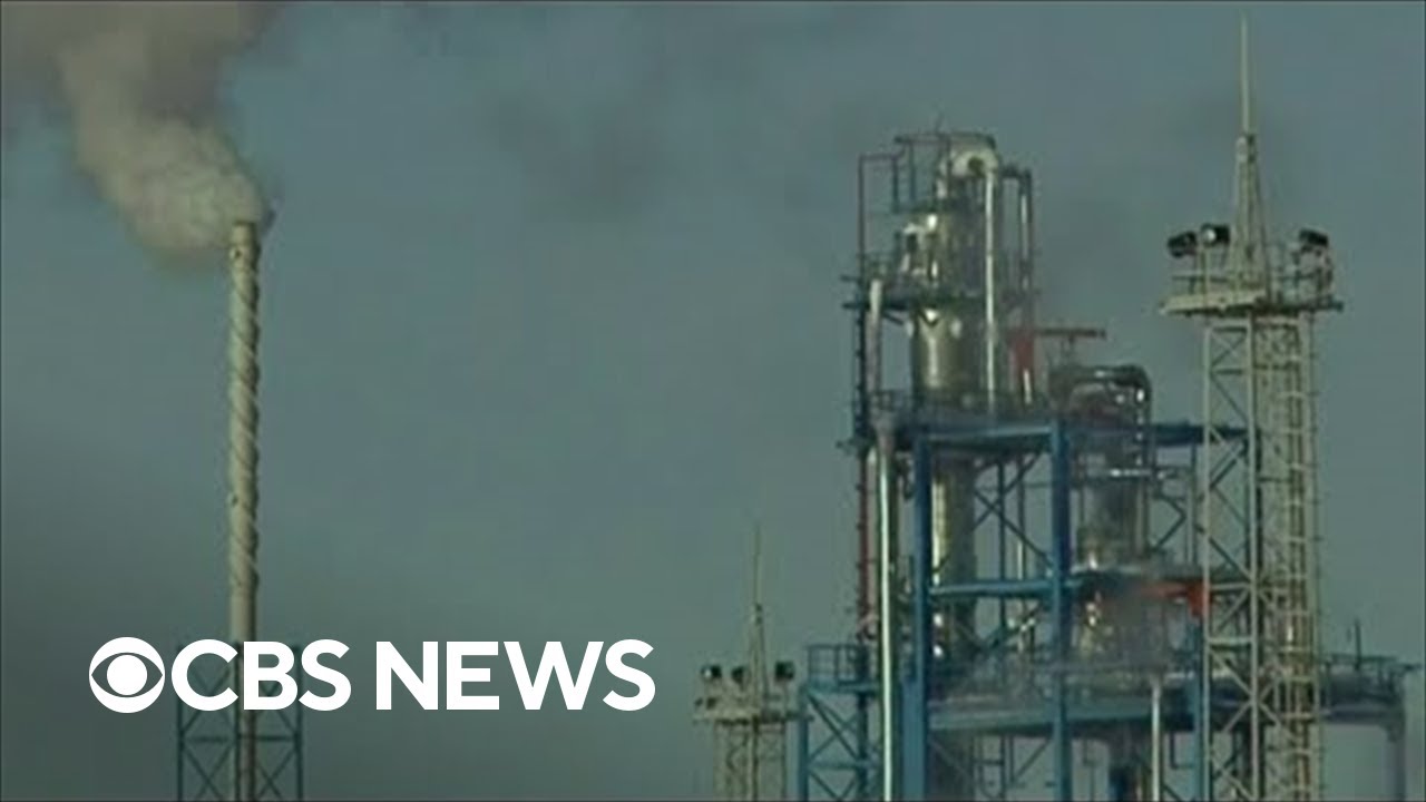 European Union proposes ban on all Russian oil imports