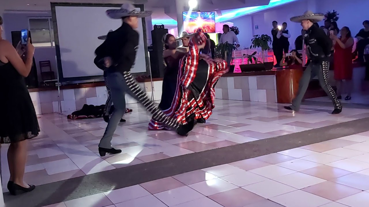 academia de danza humberto martinez elaine xv folklore