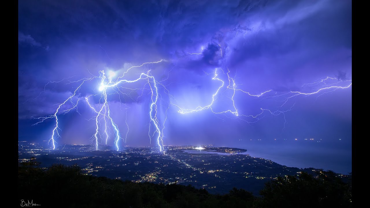 Corfu Nightscapes -  Mythodea, Music: Vangelis - Mythodea, Movement 1 - Timelapse 4K