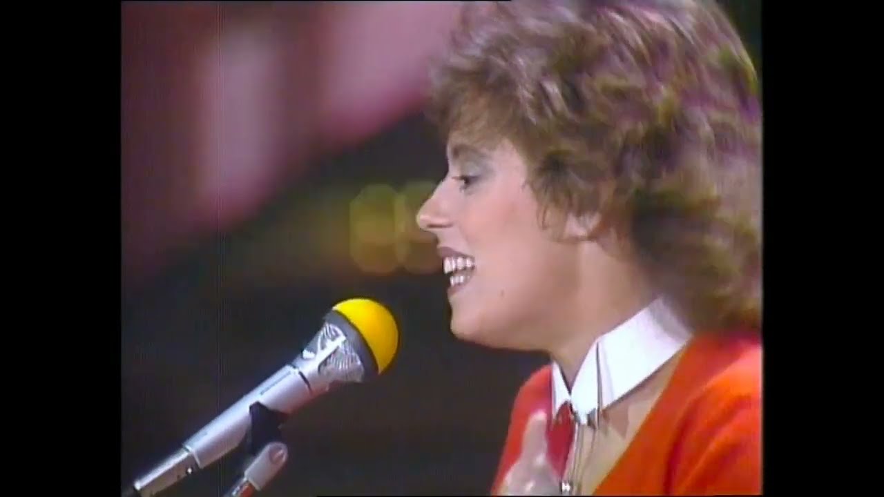 Barbara Boncompagni - Notte e giorno (Sanremo 1983 - 2a serata - stereo)