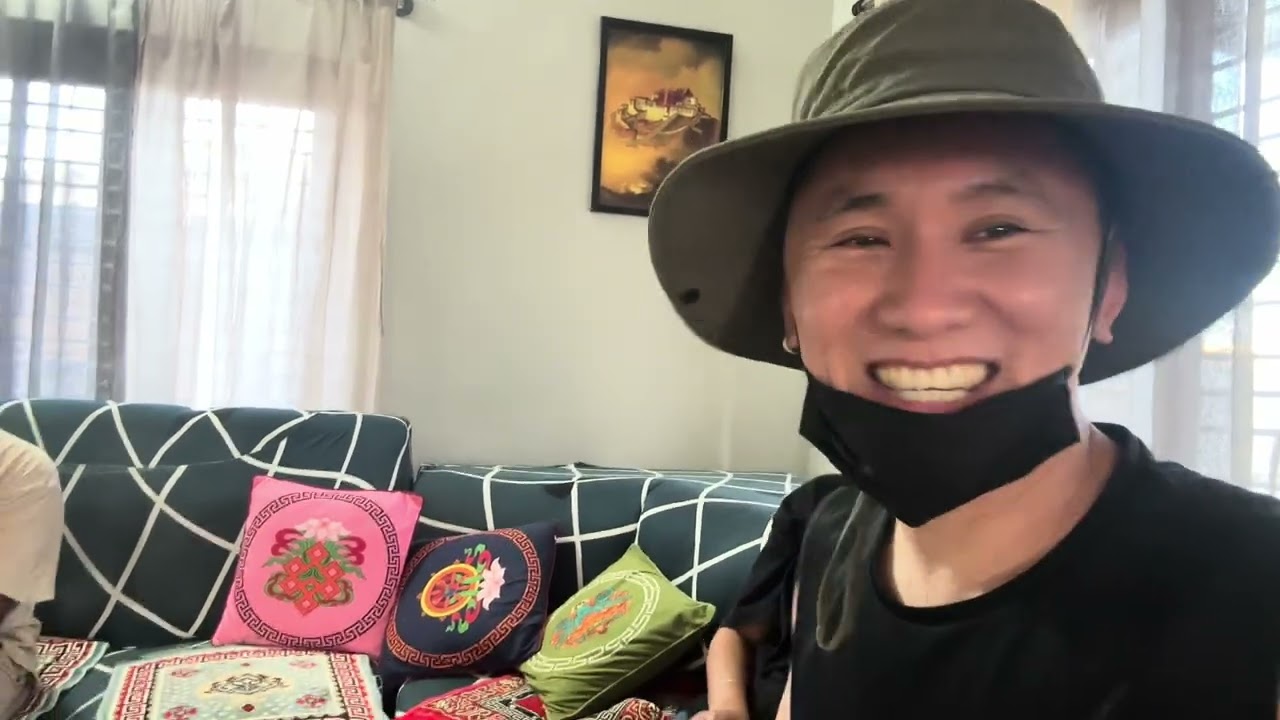 Mom full Shocked 😝#Surprisevlog#tibetanvlogger#tibetanyoutuber#Viral#Surprisevacation