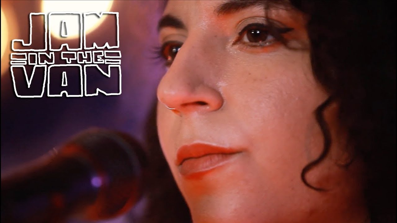 RACHEL MAZER - 