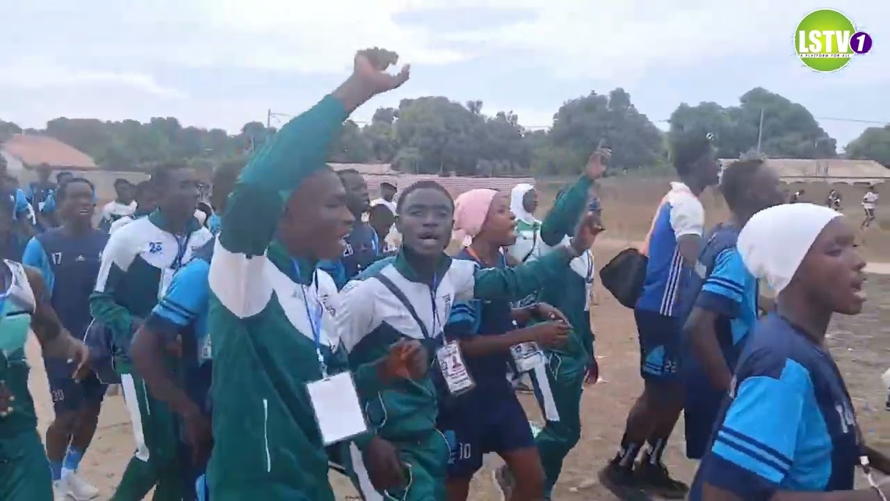 Defending champions Mahad Senior Secondary School make their arrival in style.