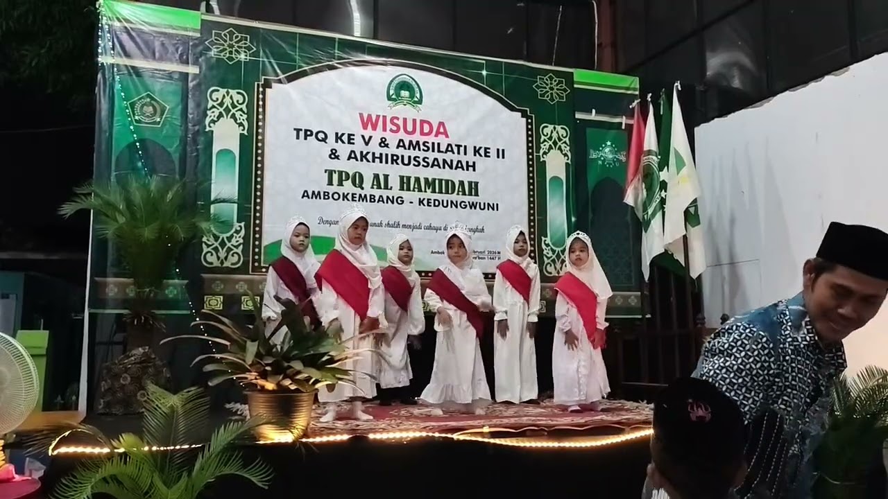wisuda amsilati ke 2 TPQ al Hamidah
